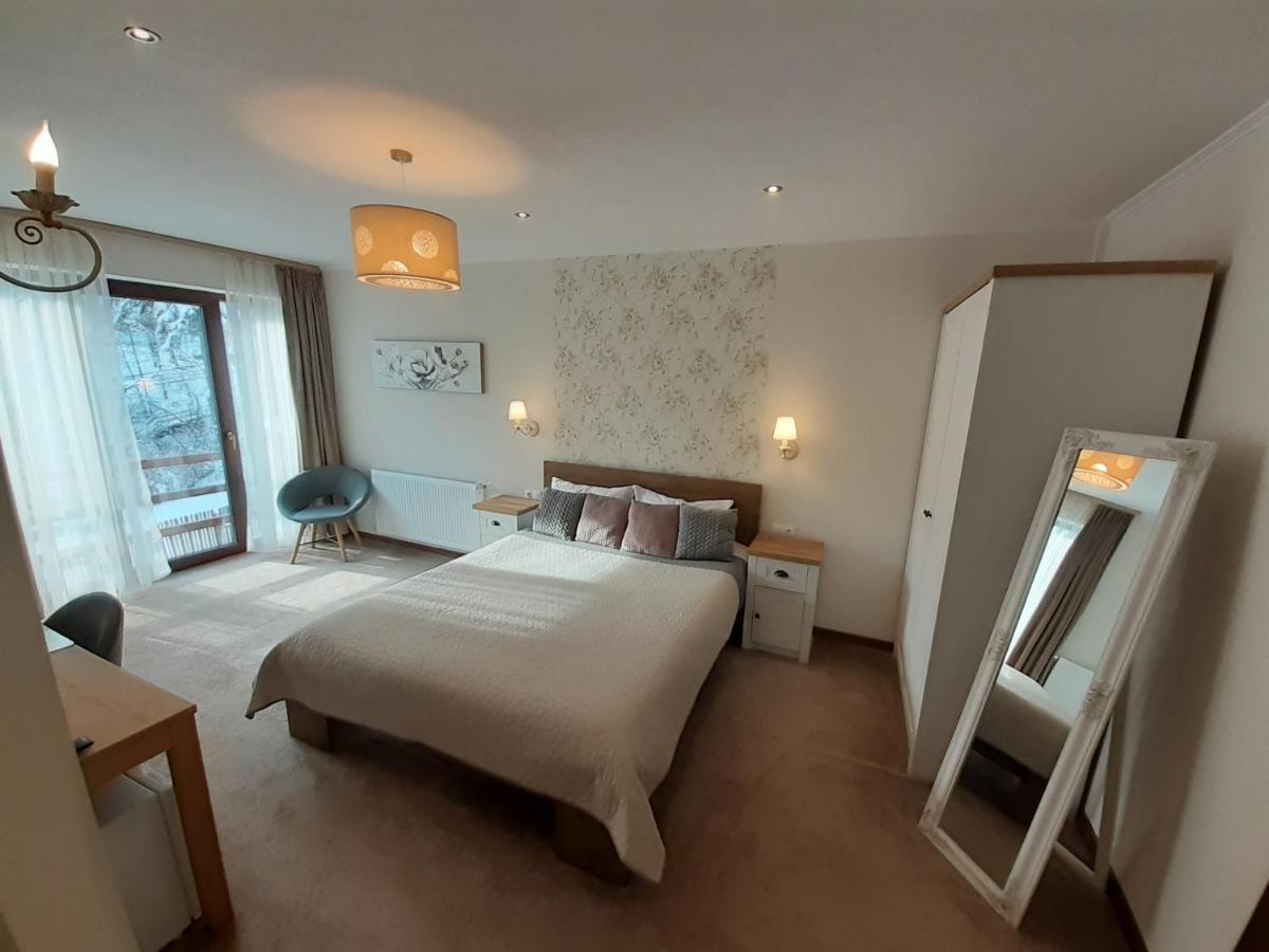 Lanobila Otel Sinaia Dış mekan fotoğraf