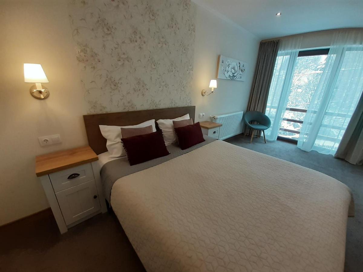 Lanobila Otel Sinaia Dış mekan fotoğraf