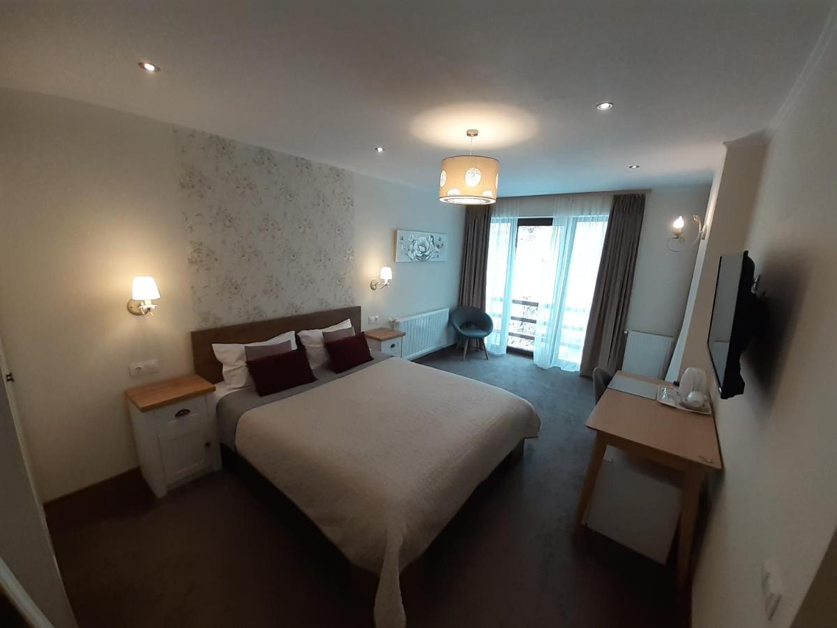 Lanobila Otel Sinaia Dış mekan fotoğraf