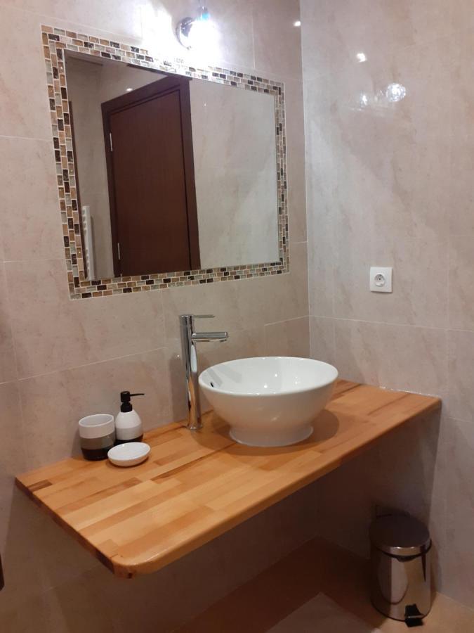 Lanobila Otel Sinaia Dış mekan fotoğraf