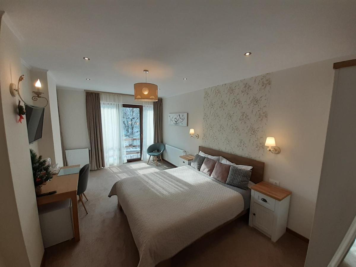 Lanobila Otel Sinaia Dış mekan fotoğraf