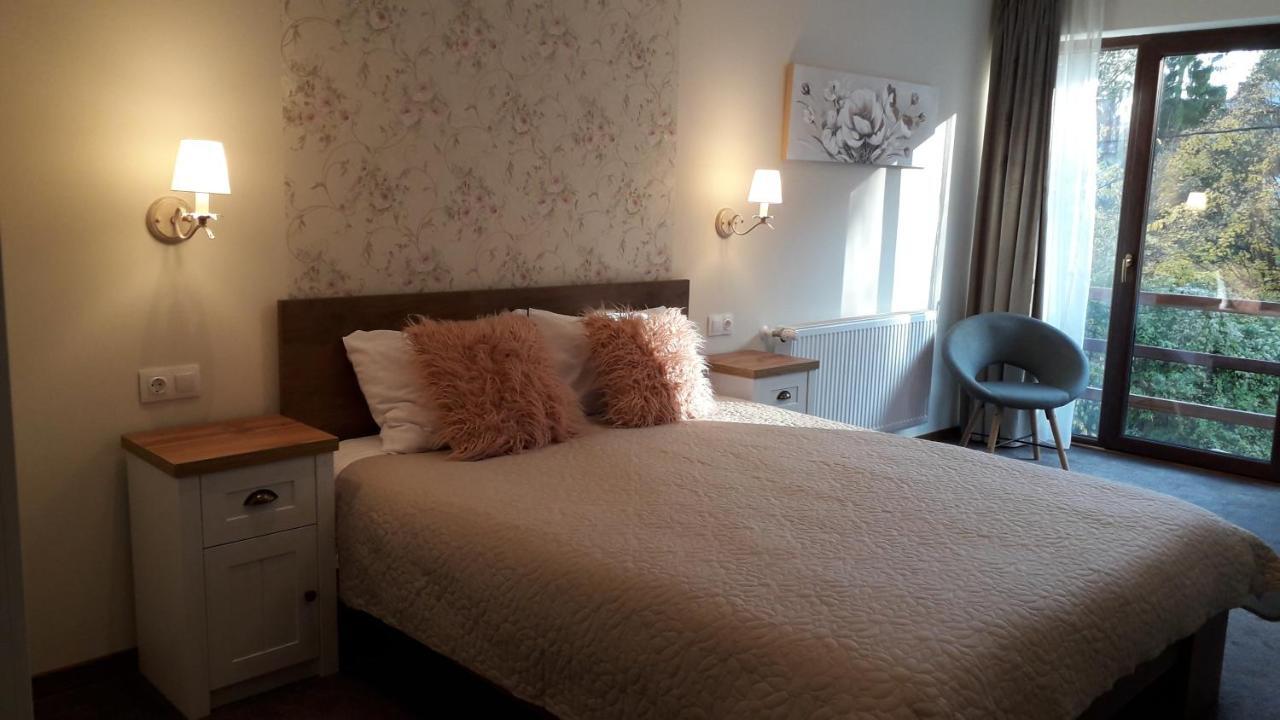 Lanobila Otel Sinaia Dış mekan fotoğraf