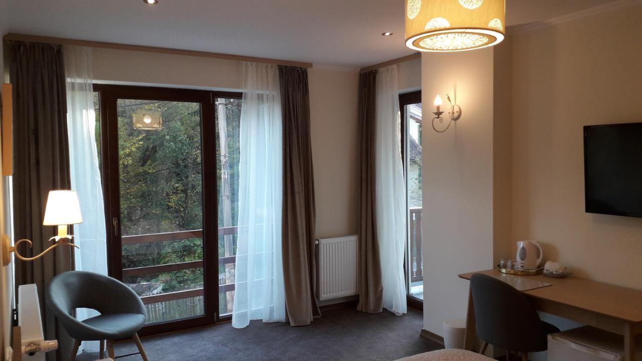 Lanobila Otel Sinaia Dış mekan fotoğraf